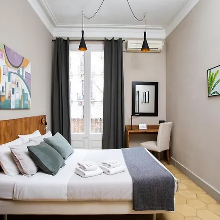 Jardinets Bed and breakfast 2*