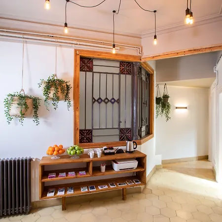 Jardinets Bed and Breakfast 2*